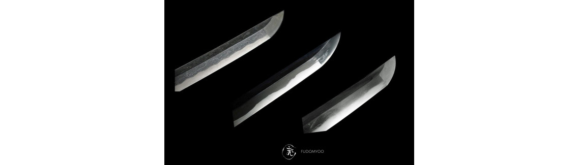 middle size blades (wakizashi, tanto ...)